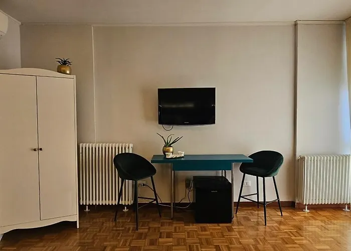 Express 게스트하우스